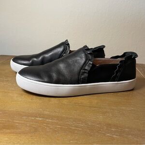 kate spade Lillie Black Leather  Ruffle Slip On Sneaker Women 6.5M